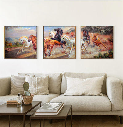 现代简约客厅沙发背景墙装饰画，骏马奔腾油画三联壁画装饰画