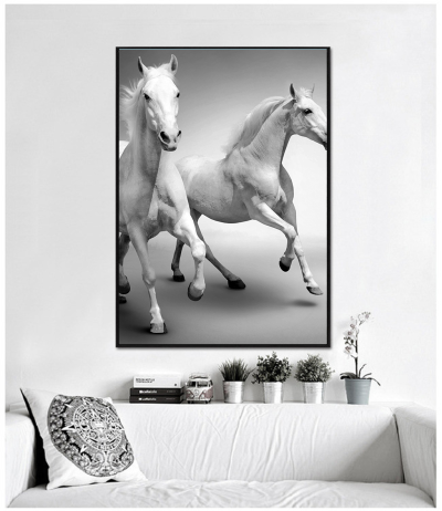 真实生动白色奔马装饰画，现代简约玄关过道沙发背景黑白装饰画
